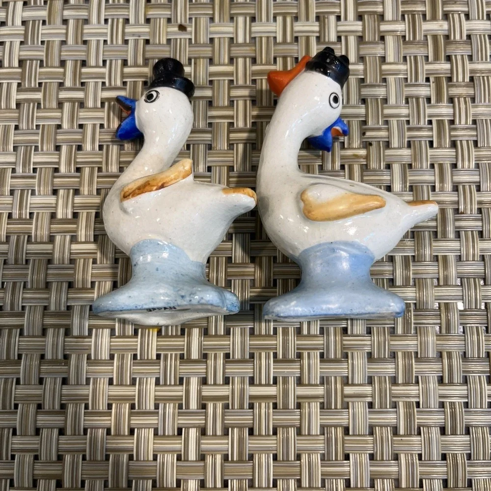 Duck Salt & Pepper Shakers Miniature‎ Japan